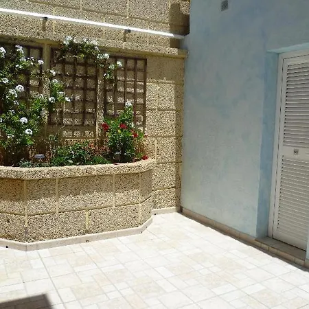 شقة Sleeps 6 Pool Wifi *